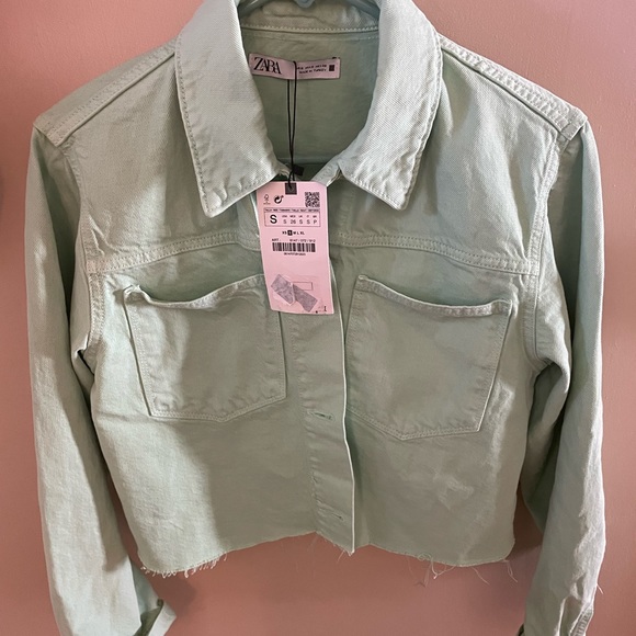 Zara Jackets & Blazers - NWT Zara cropped denim jacket with distressed hem